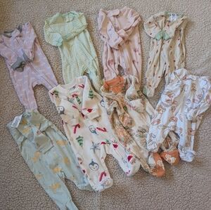 27 Piece Girl Newborn And 0-3 Month Sleeper Clothing Bundle Swipe To See All